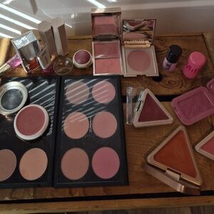 BLUSH HAUL! MAC, MILK, SAIE, LAWLESS, LYS ECT..